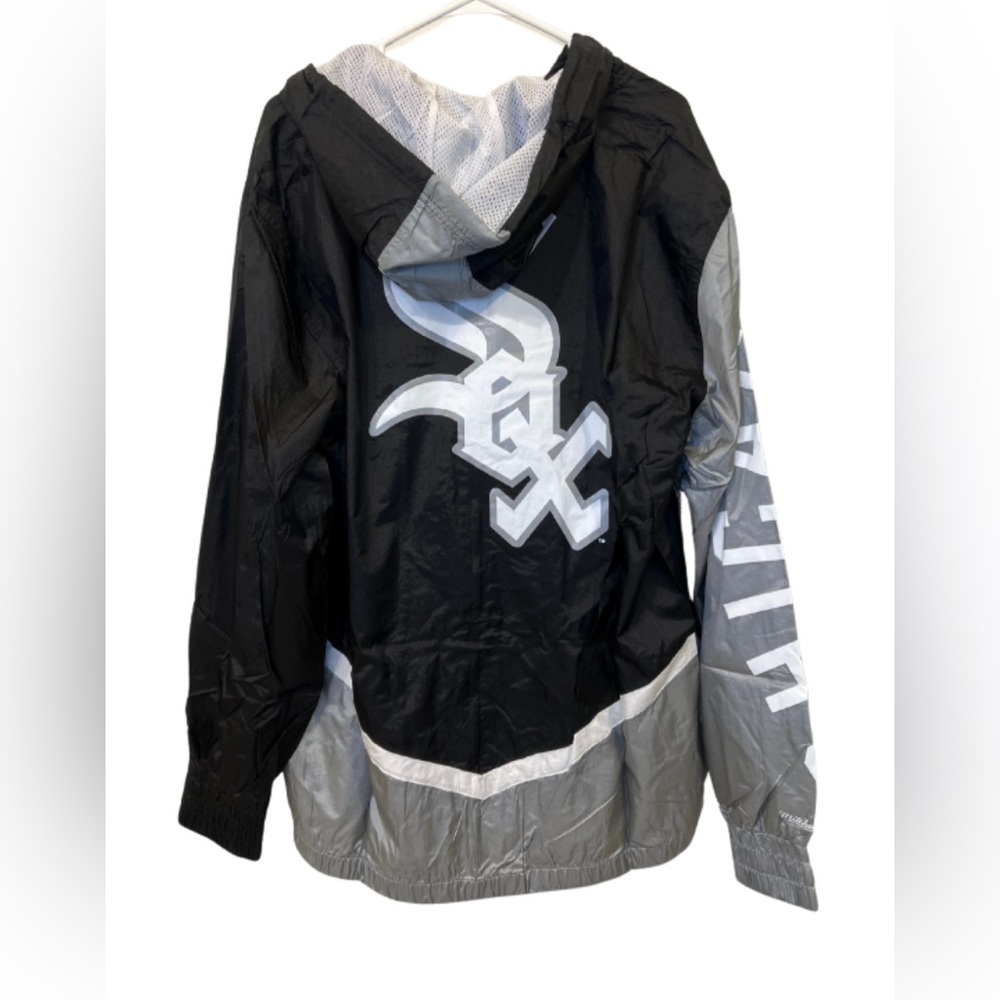 NWT MITCHELL AND NESS CHICAGO WHITE SOX MENS BLACK LIGHT WEIGHT JACKET XL - Picture 7 of 9